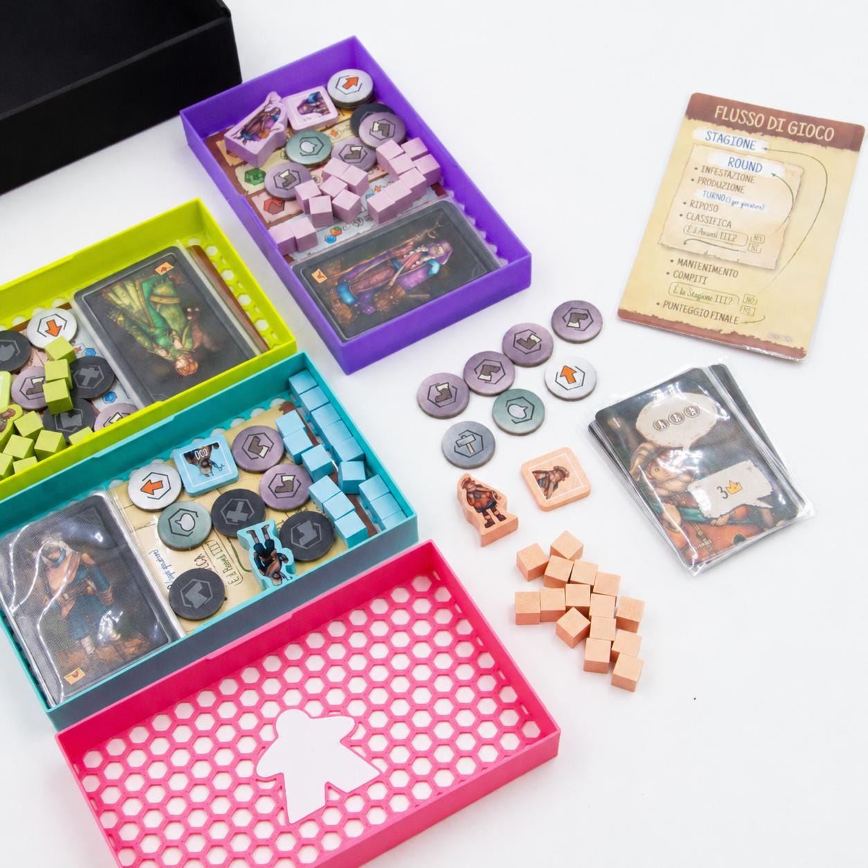 Haunted Lands board game organiser product photo 8